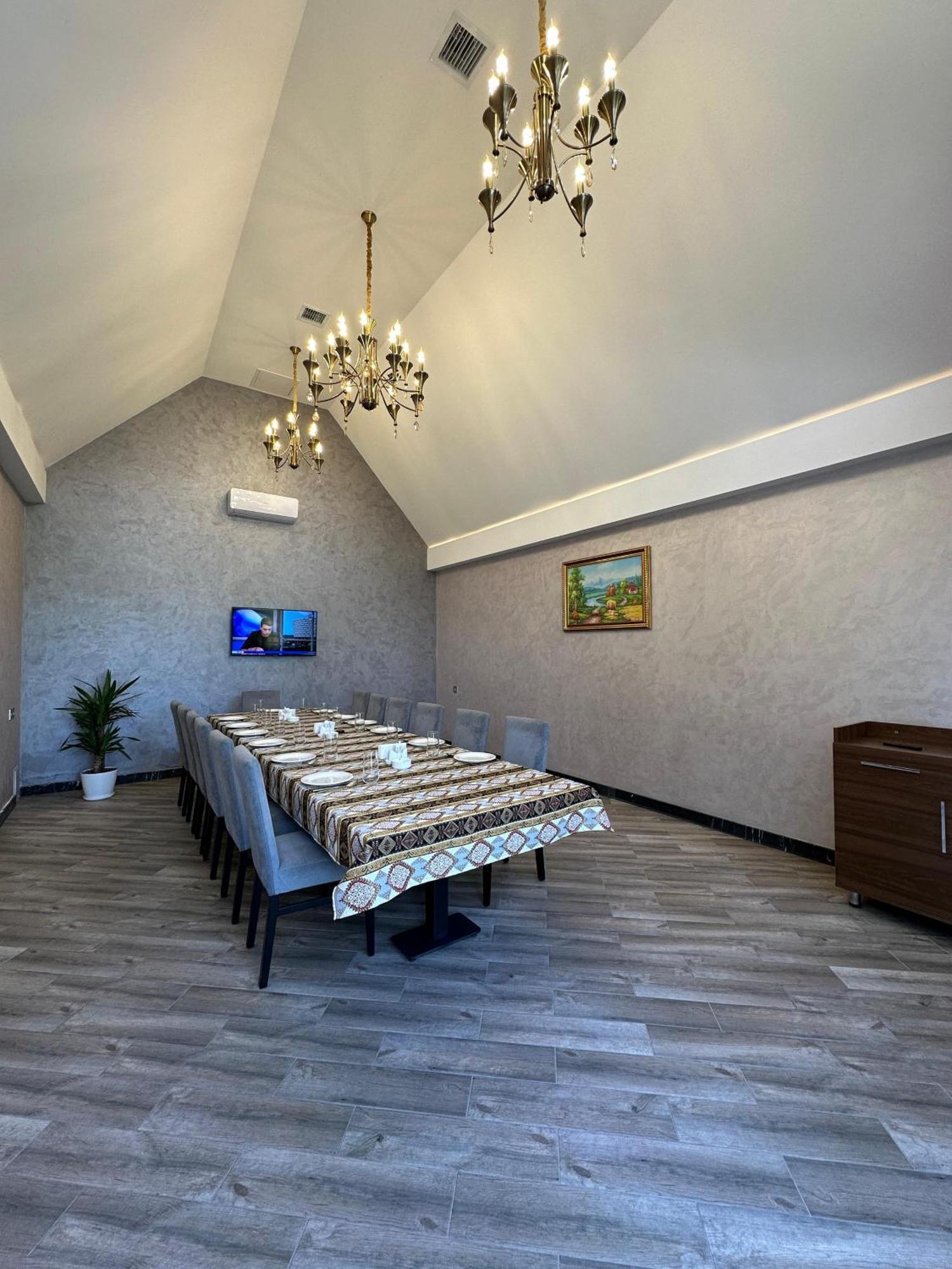 Leon Hotel Spa Гянджа Екстер'єр фото